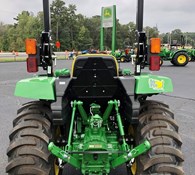 2023 John Deere 3025D Thumbnail 2