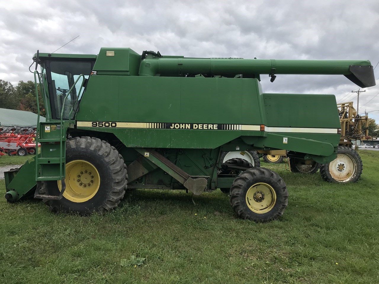 1989 John Deere 9500 Combine For Sale in Hall New York