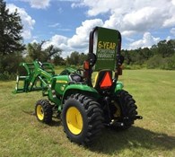 2023 John Deere 3025E Thumbnail 4