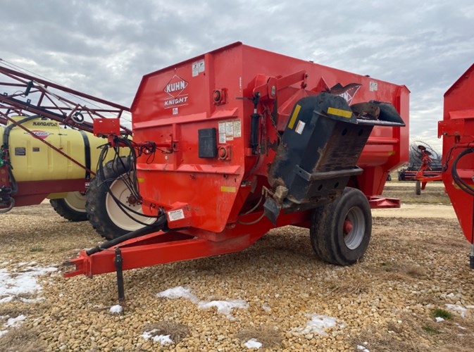 Kuhn Knight RA136T Feeder Wagon-Portable For Sale
