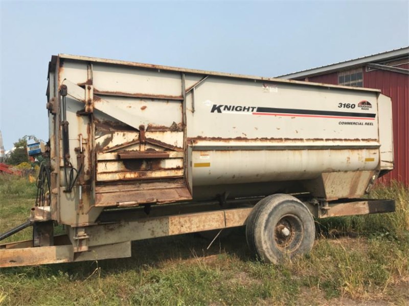 Knight 3160 TMR Mixer For Sale » White's Farm Supply