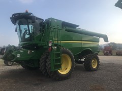 Combine For Sale 2012 John Deere S670 Combine For Sale 2012 John Deere S670