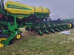 Planter For Sale 2015 John Deere 1775NT Planter For Sale 2015 John Deere 1775NT