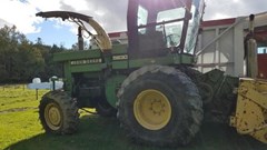 Forage Harvester-Self Propelled For Sale 1988 John Deere 5830 Forage Harvester-Self Propelled For Sale 1988 John Deere 5830