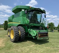 2013 John Deere S670 Thumbnail 1