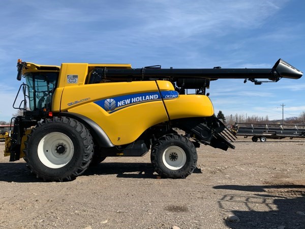 cr7 90 new holland