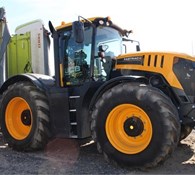 2019 JCB FASTRAC 8330 Thumbnail 1