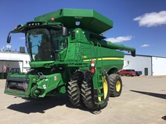 Combine For Sale 2014 John Deere S680 Combine For Sale 2014 John Deere S680