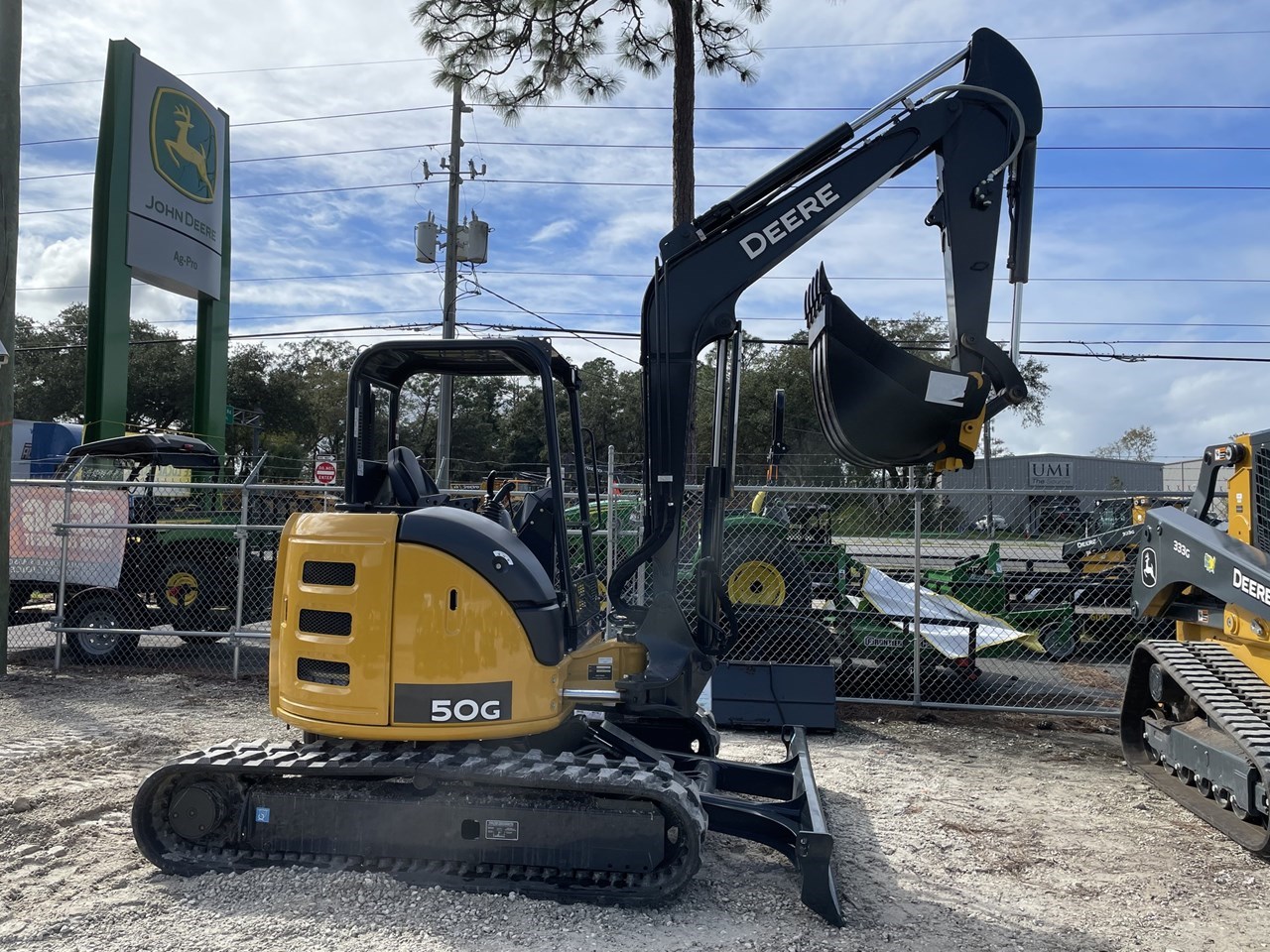 2023 John Deere 50G Mini Excavator For Sale in Jacksonville Florida