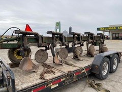 Plow-Moldboard For Sale John Deere 2800 