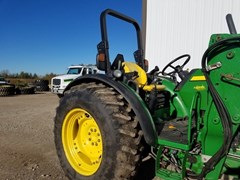 Tractor - Utility For Sale 2009 John Deere 5085M , 85 HP Tractor - Utility For Sale 2009 John Deere 5085M , 85 HP