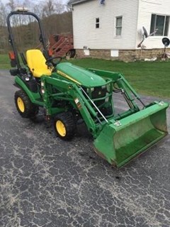 Tractor - Compact Utility For Sale 2014 John Deere 1025R , 25 HP Tractor - Compact Utility For Sale 2014 John Deere 1025R , 25 HP