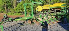 Planter For Sale 2010 John Deere 1770NT CCS Planter For Sale 2010 John Deere 1770NT CCS