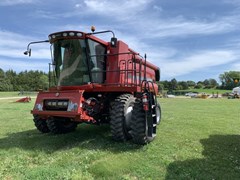 Combine For Sale 2011 Case IH 6088 Combine For Sale 2011 Case IH 6088