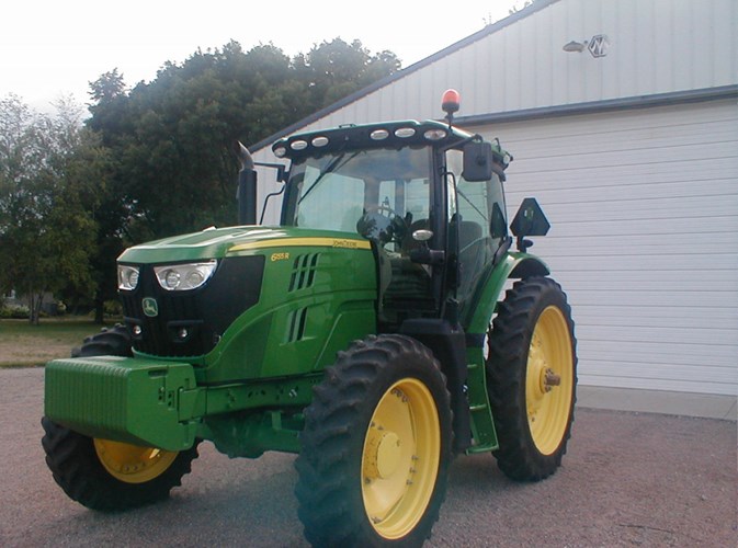2017 John Deere 6155R Tractor - Row Crop For Sale