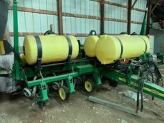 Planter For Sale 2005 John Deere 1750 Planter For Sale 2005 John Deere 1750