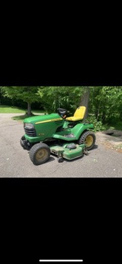 Lawn Mower For Sale 2011 John Deere X748 , 25 HP Lawn Mower For Sale 2011 John Deere X748 , 25 HP