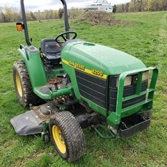 Tractor - Compact Utility For Sale 1999 John Deere 4200 , 26 HP Tractor - Compact Utility For Sale 1999 John Deere 4200 , 26 HP