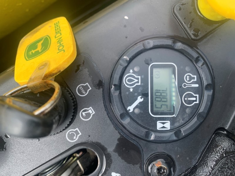 John Deere Z920 Zero Turn Mower For Sale in Wellington Ohio