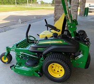 2023 John Deere Z960M Thumbnail 2