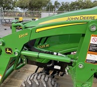 2024 John Deere 1025R Thumbnail 9