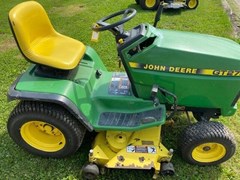 Lawn Mower For Sale 1999 John Deere GT275 Lawn Mower For Sale 1999 John Deere GT275
