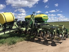 Planter For Sale 2013 John Deere DR12X Planter For Sale 2013 John Deere DR12X