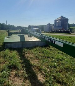 Windrower-Pull Type For Sale 2000 John Deere 945 Windrower-Pull Type For Sale 2000 John Deere 945