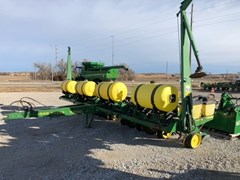 Planter For Sale 1991 John Deere 7200 Planter For Sale 1991 John Deere 7200