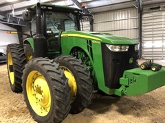 Tractor - Row Crop For Sale 2011 John Deere 8260R , 260 HP Tractor - Row Crop For Sale 2011 John Deere 8260R , 260 HP
