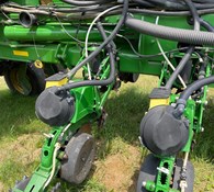 2013 John Deere 1770NT Thumbnail 9