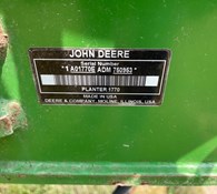 2013 John Deere 1770NT Thumbnail 14