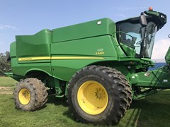 Combine For Sale 2015 John Deere S680 Combine For Sale 2015 John Deere S680