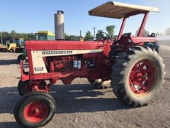 Tractor - Utility For Sale 1975 International 666 , 73 HP Tractor - Utility For Sale 1975 International 666 , 73 HP