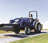 2023 New Holland Workmaster™ Compact 25/35/40 Series 40 Thumbnail 3