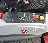 2018 Exmark LAZER Z X-SERIES LZX801GKA60600 Thumbnail 5