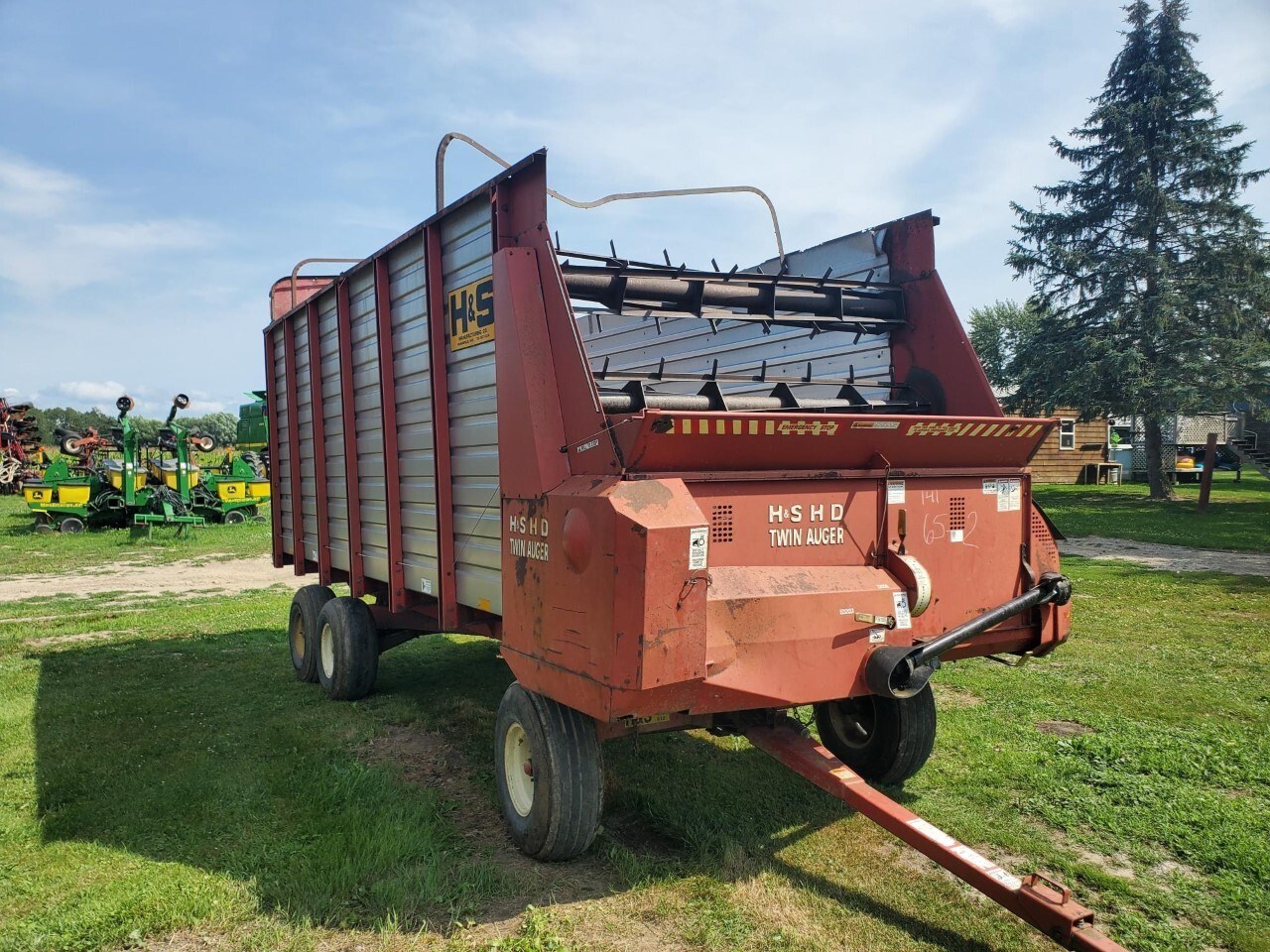 H & S H D TWIN AUGER Forage Boxes and Blowers For Sale