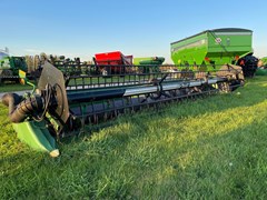 Combine Head Platform For Sale 2001 John Deere 925 Combine Head Platform For Sale 2001 John Deere 925