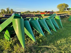 Combine Corn Head For Sale 1997 John Deere 693 Combine Corn Head For Sale 1997 John Deere 693