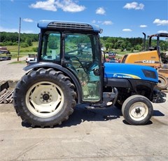 Tractor For Sale 2010 New Holland T4030V , 76 HP Tractor For Sale 2010 New Holland T4030V , 76 HP