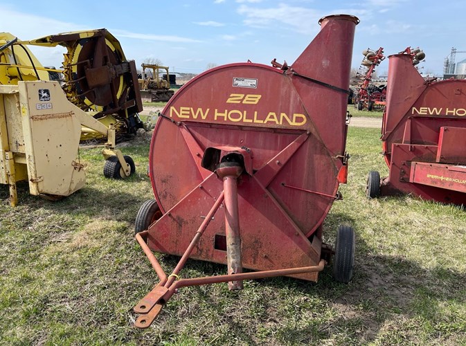 New Holland 28 Forage Boxes and Blowers For Sale