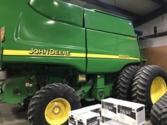 Combine For Sale 2006 John Deere 9660 STS Combine For Sale 2006 John Deere 9660 STS