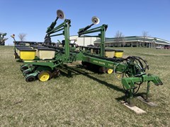 Planter For Sale 1991 John Deere 7200 Planter For Sale 1991 John Deere 7200
