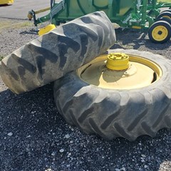1980 John Deere DUALS Wheels and Tires For Sale