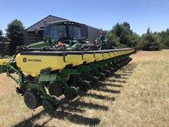 Planter For Sale 2021 John Deere 1725 Planter For Sale 2021 John Deere 1725