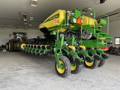 Planter For Sale 2021 John Deere 1775NT Planter For Sale 2021 John Deere 1775NT