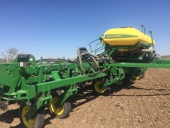 Planter For Sale 2020 John Deere 1795 Planter For Sale 2020 John Deere 1795