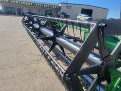 Combine Head Platform For Sale 2001 John Deere 920F Combine Head Platform For Sale 2001 John Deere 920F