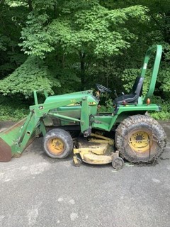 Tractor - Compact Utility For Sale 1988 John Deere 755 , 20 HP Tractor - Compact Utility For Sale 1988 John Deere 755 , 20 HP