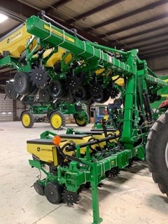 Planter For Sale 2021 John Deere 1725 Planter For Sale 2021 John Deere 1725
